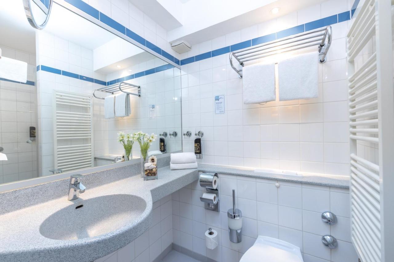 Haus Am Meer Hotel Ahrenshoop Bagian luar foto