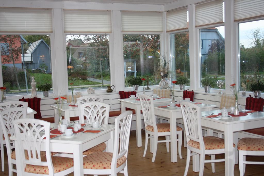 Haus Am Meer Hotel Ahrenshoop Bagian luar foto