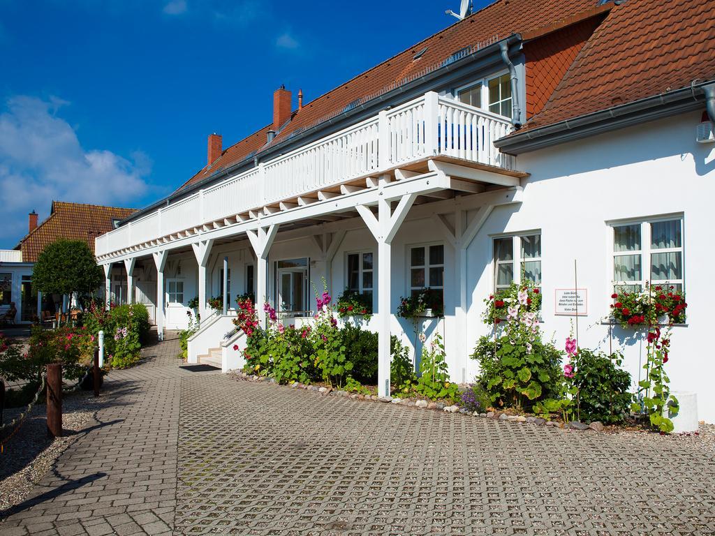 Haus Am Meer Hotel Ahrenshoop Bagian luar foto