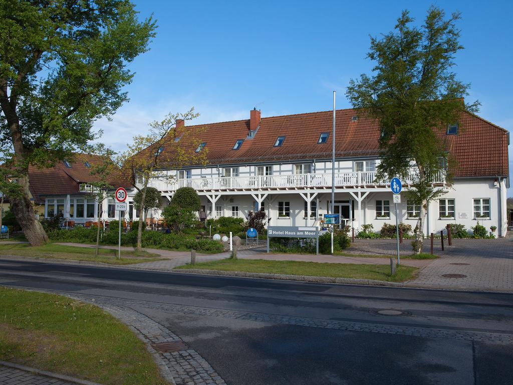 Haus Am Meer Hotel Ahrenshoop Bagian luar foto